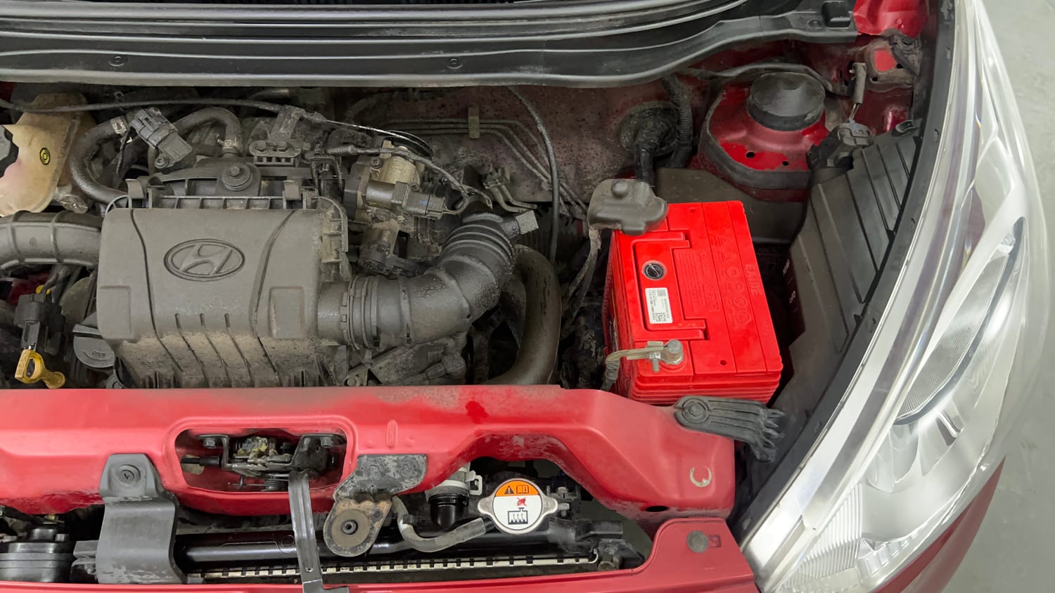 Used 2018 Hyundai Eon Magna + Petrol Manual engine ENGINE LEFT SIDE VIEW