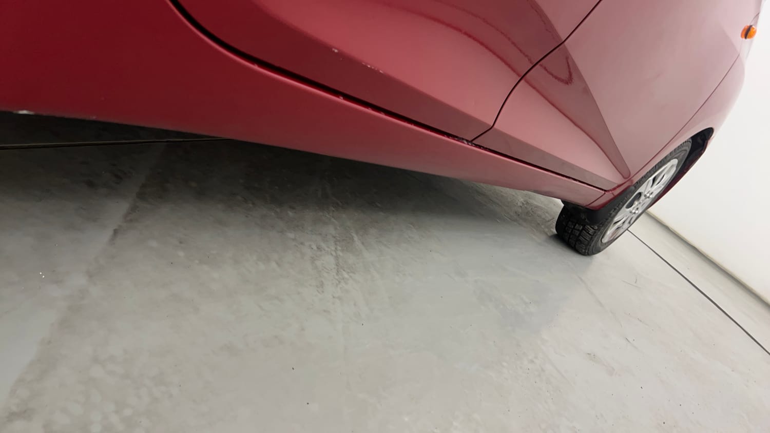 Used 2018 Hyundai Eon Magna + Petrol Manual dents MINOR DENT