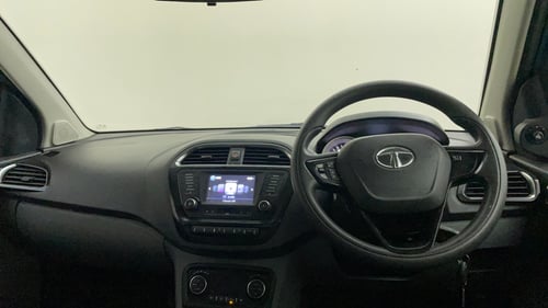 Used 2017 Tata Tigor Revotron XZ (O) Petrol Manual interior DASHBOARD VIEW