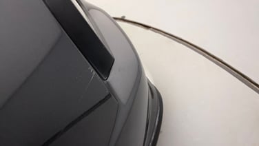 minor_scratch_0