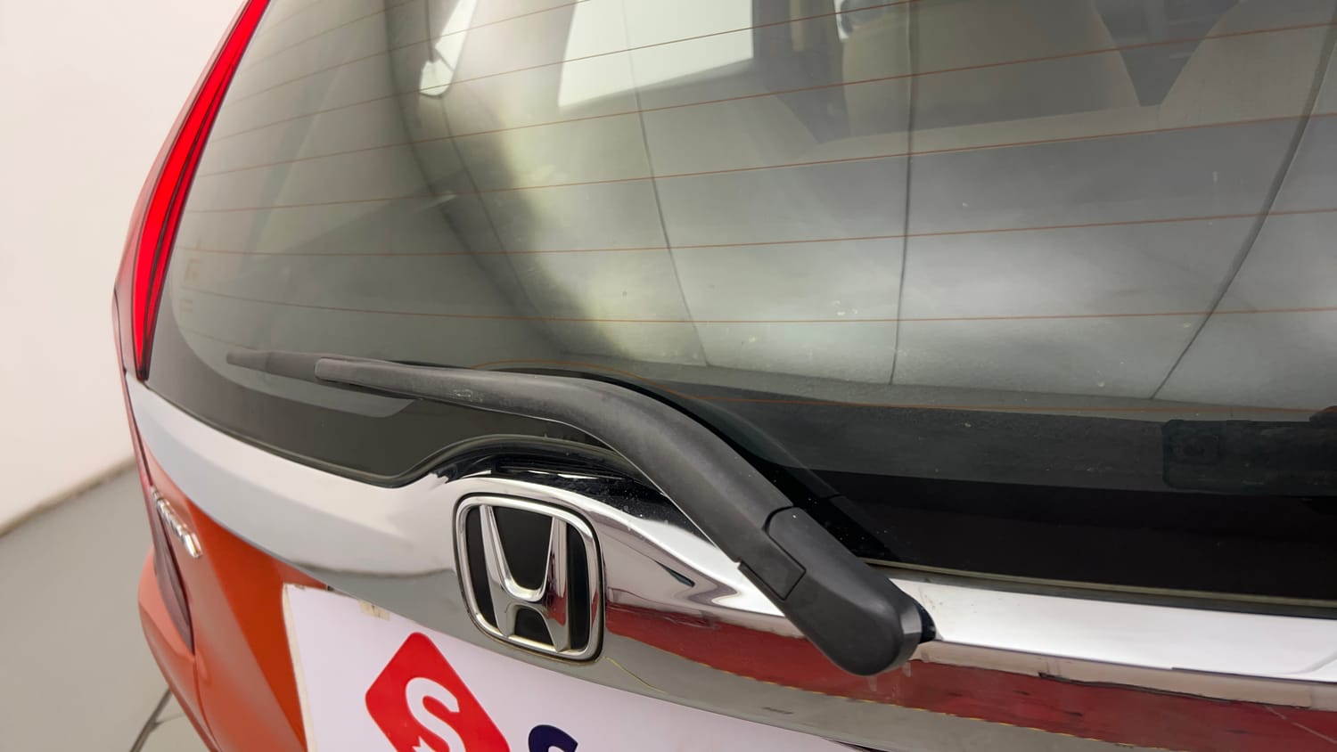 Used 2015 Honda Jazz V Petrol Petrol Manual top_features Rear wiper