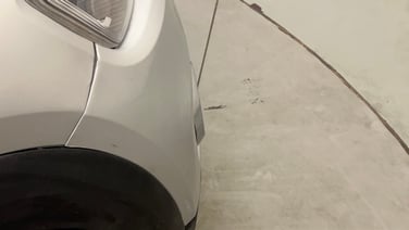 minor_scratch_0