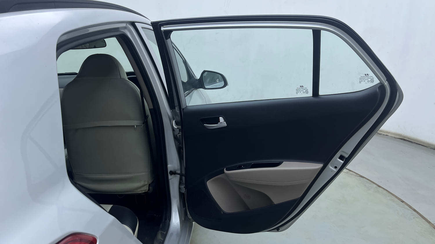 Used 2016 Hyundai Grand i10 Sportz 1.2 Kappa VTVT Petrol Manual interior RIGHT REAR DOOR OPEN VIEW