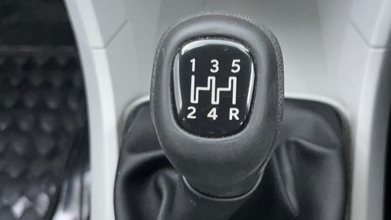 Used 2025 Tata Tiago XT Petrol Manual interior GEAR  KNOB VIEW