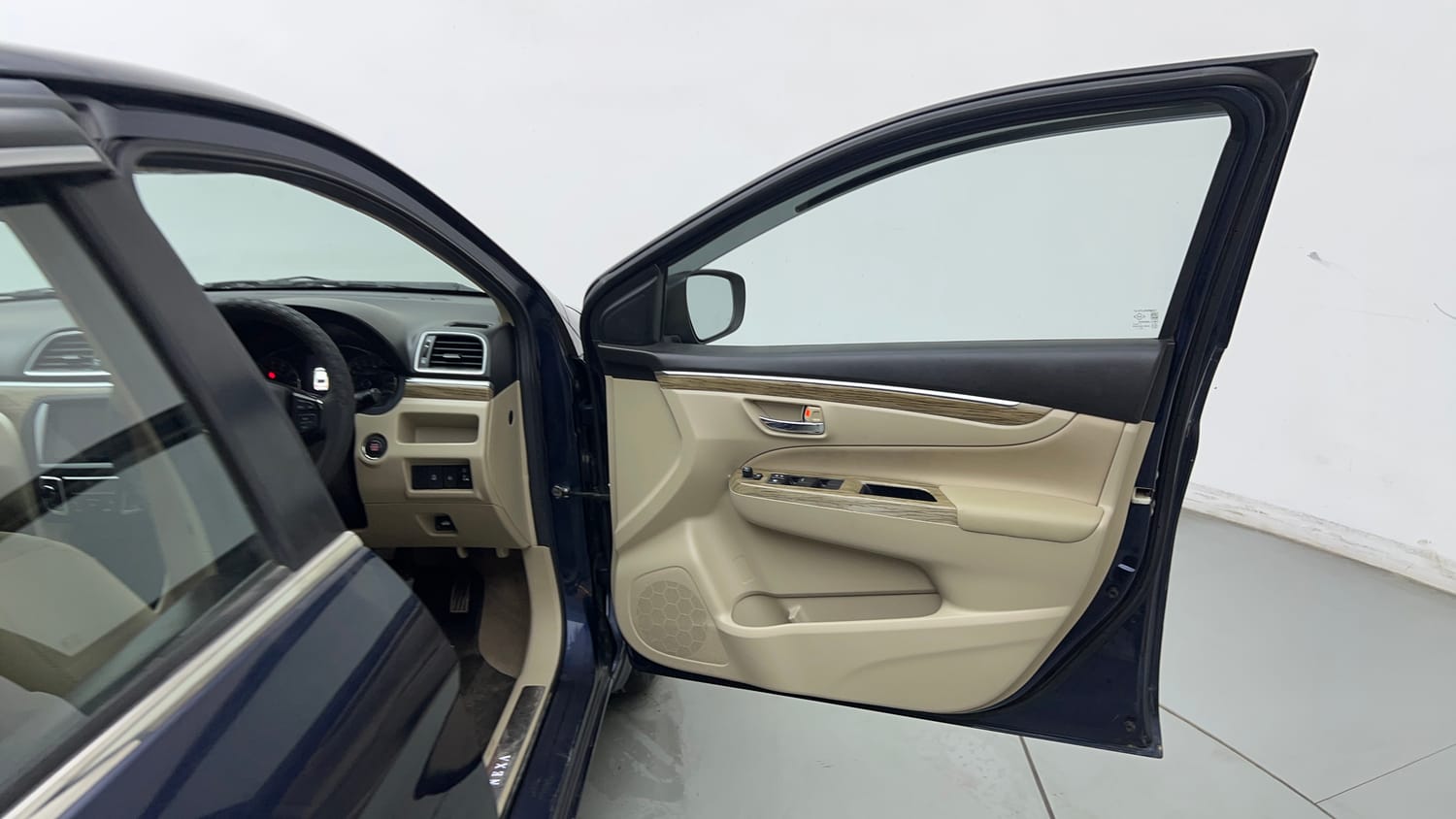 Used 2022 Maruti Suzuki Ciaz Zeta 1.5 Petrol Manual interior RIGHT FRONT DOOR OPEN VIEW