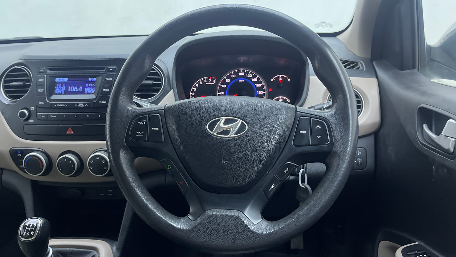 Used 2016 Hyundai Grand i10 Sportz 1.2 Kappa VTVT Petrol Manual interior STEERING VIEW
