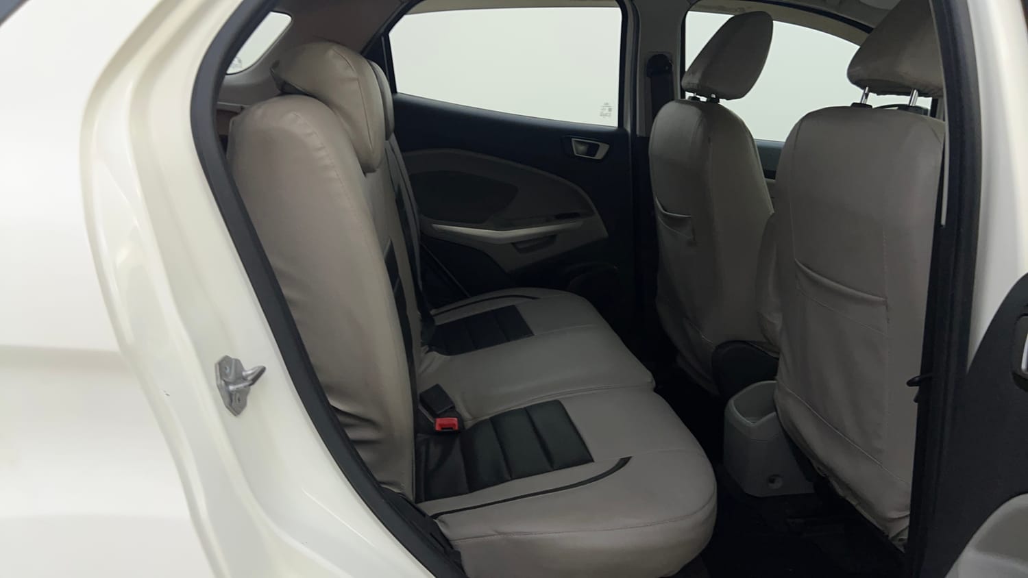 Used 2015 Ford EcoSport Titanium 1.5 TDCi Diesel Manual interior RIGHT SIDE REAR DOOR CABIN VIEW