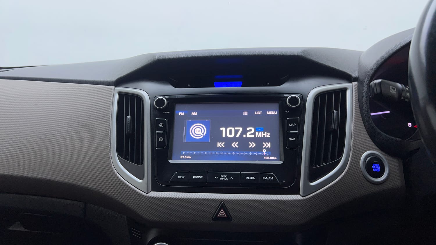 Used 2017 Hyundai Creta SX Plus 1.6 AT Petrol Petrol Automatic top_features Touch screen infotainment system