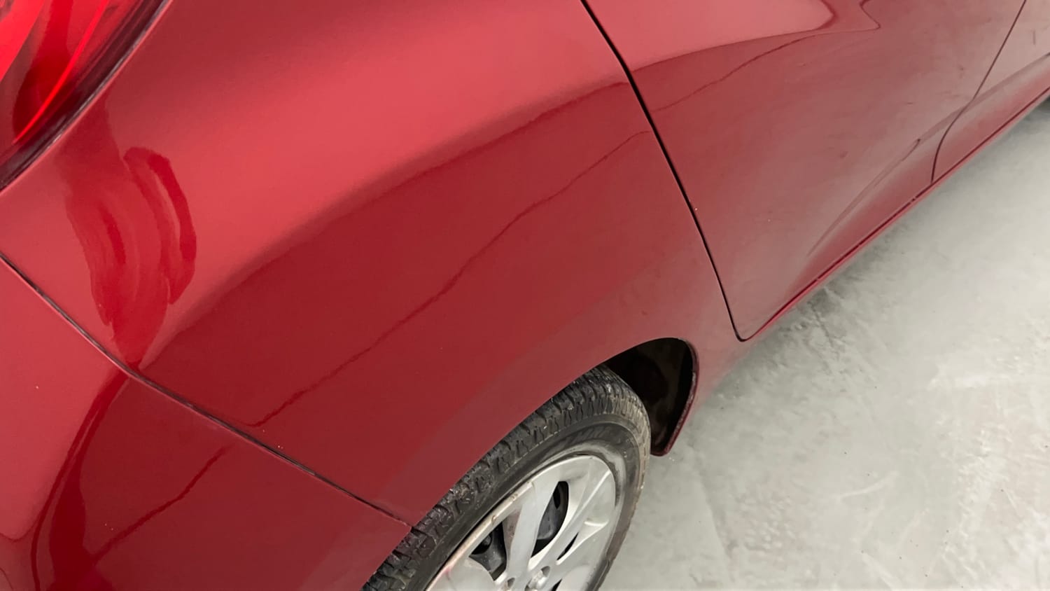 Used 2018 Hyundai Eon Magna + Petrol Manual dents MINOR SCRATCH
