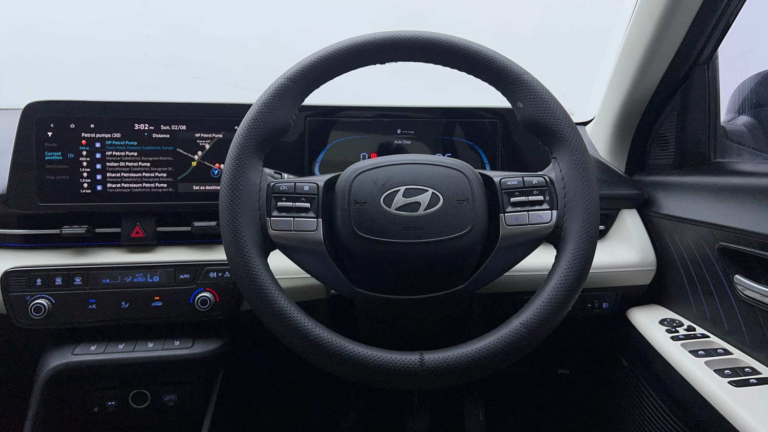 Used 2024 Hyundai Verna SX (O)1.5 Petrol MT Petrol Manual interior STEERING VIEW