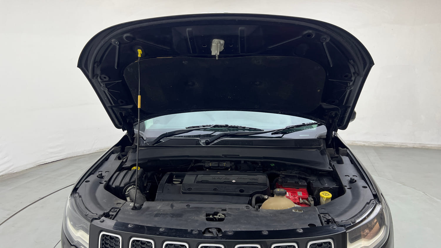 Used 2018 Jeep Compass Limited 1.4 Petrol AT Petrol Automatic engine ENGINE & BONNET OPEN FRONT VIEW