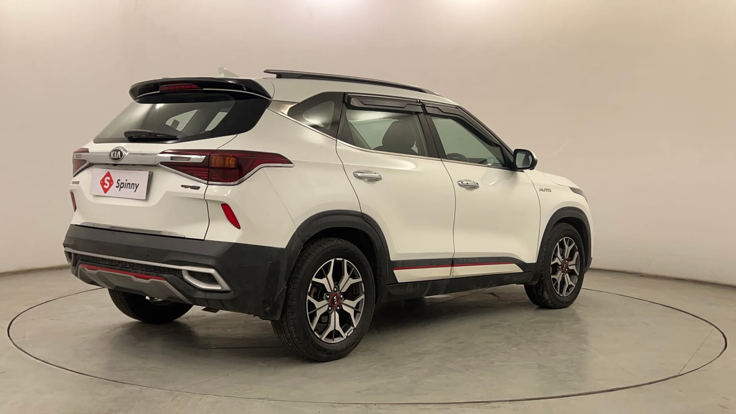 Used 2020 Kia Seltos GTX Plus AT 1.5 Diesel Diesel Automatic exterior RIGHT REAR CORNER VIEW