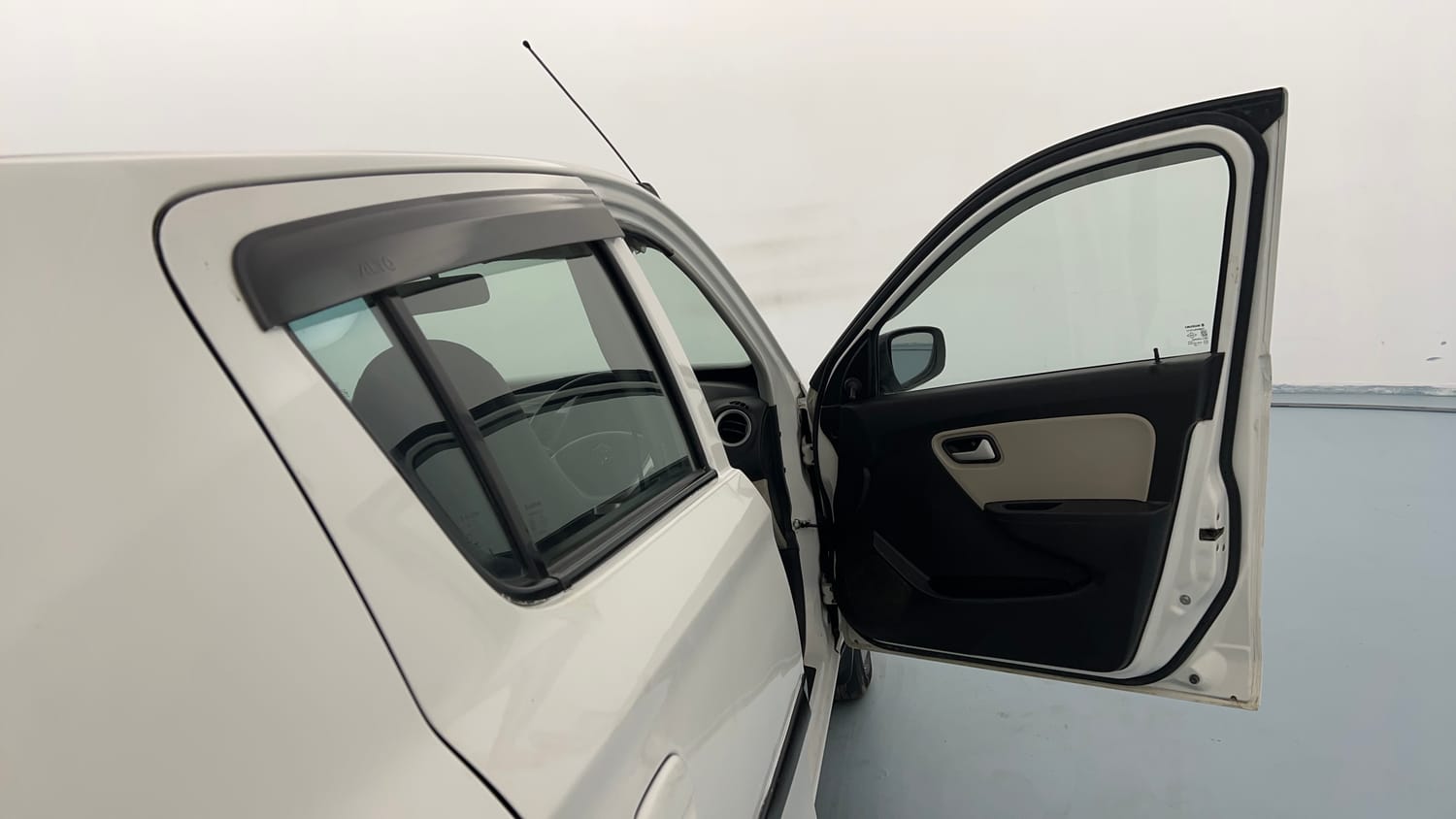 Used 2021 Maruti Suzuki Alto 800 VXi Petrol Manual interior RIGHT FRONT DOOR OPEN VIEW
