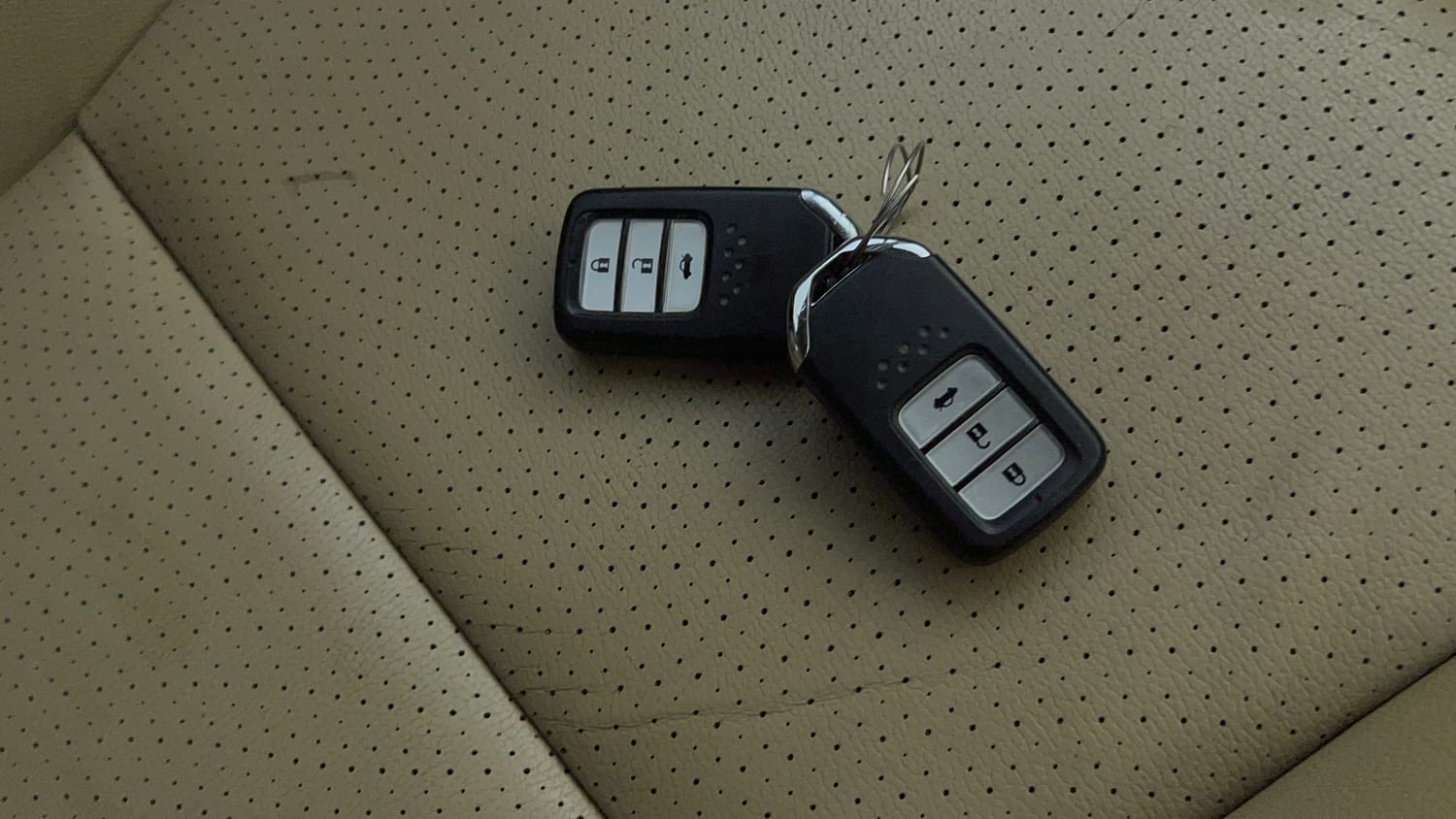 Used 2015 Honda City VX CVT Petrol Automatic extra CAR KEY VIEW