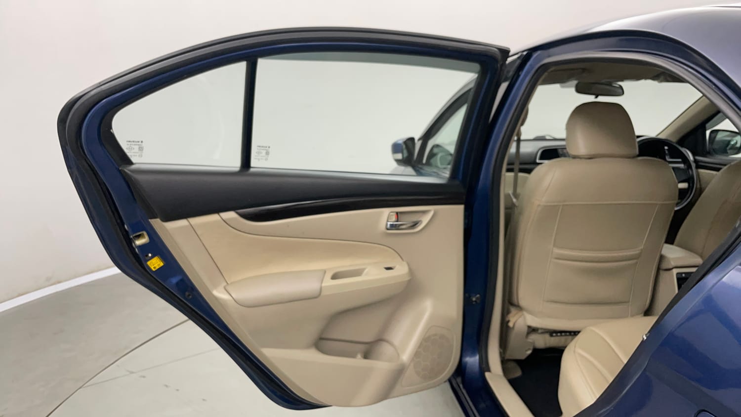 Used 2018 Maruti Suzuki Ciaz Sigma 1.4 MT Petrol Manual interior LEFT REAR DOOR OPEN VIEW