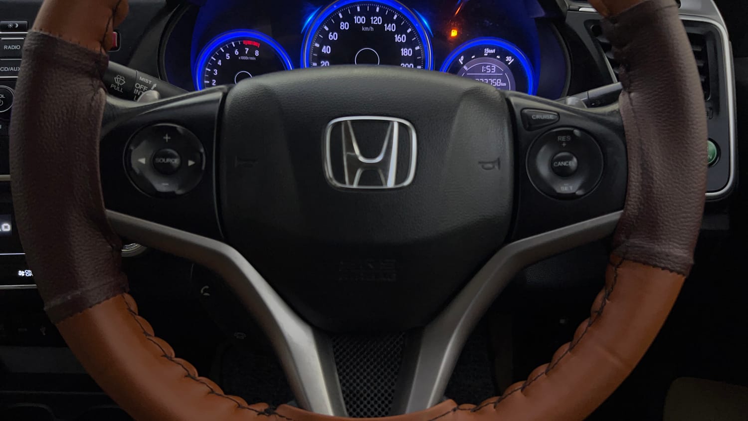 Used 2015 Honda City VX CVT Petrol Automatic top_features Airbags
