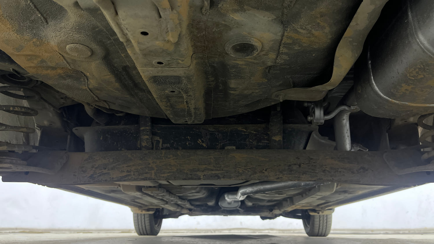 Used 2016 Hyundai Grand i10 Sportz 1.2 Kappa VTVT Petrol Manual extra REAR UNDERBODY VIEW (TAKEN FROM REAR)