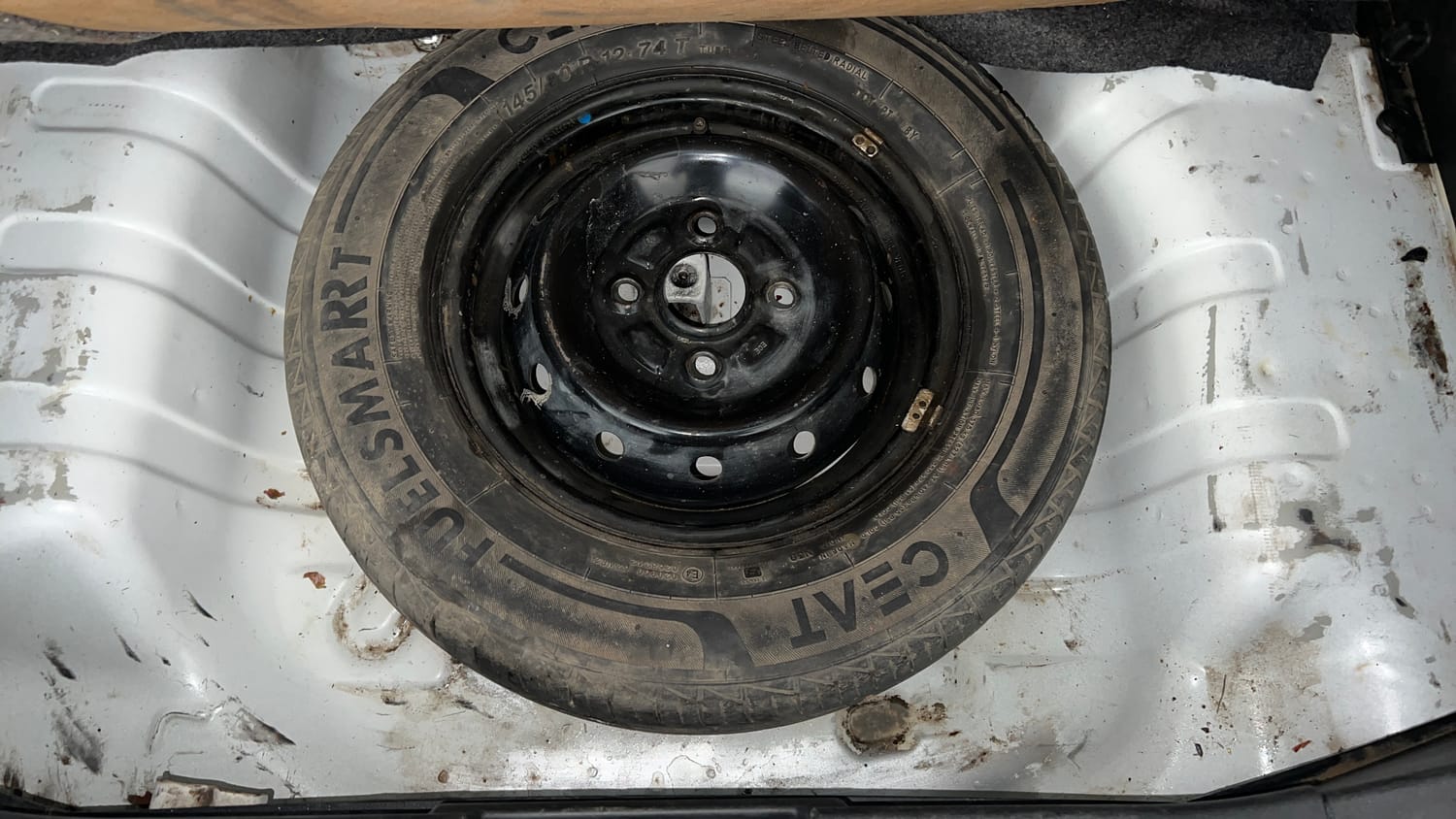 Used 2021 Maruti Suzuki Alto 800 VXi Petrol Manual tyres SPARE TYRE VIEW