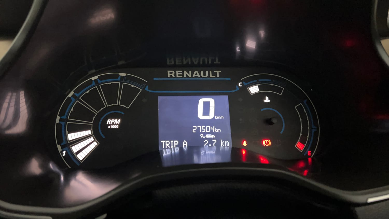 Used 2021 Renault Kiger RXT MT Petrol Manual interior CLUSTERMETER VIEW