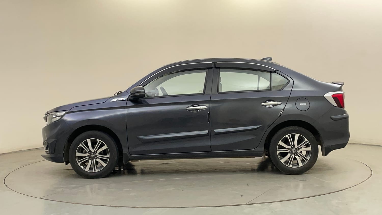 Used 2023 Honda Amaze VX 1.2 Petrol CVT Petrol Automatic exterior LEFT SIDE VIEW