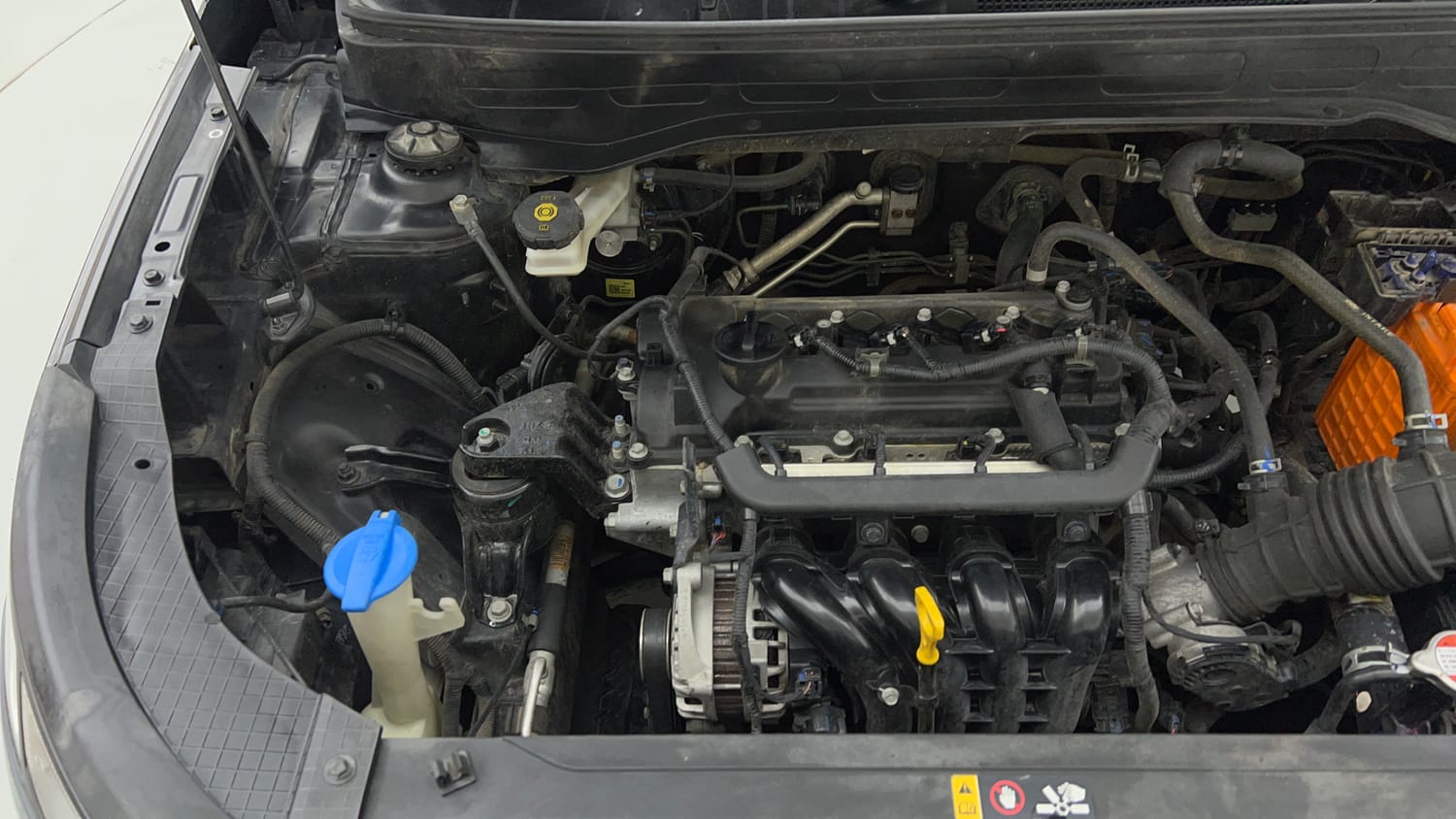 Used 2022 Hyundai Venue SX 1.2 Petrol Petrol Manual engine ENGINE RIGHT SIDE VIEW