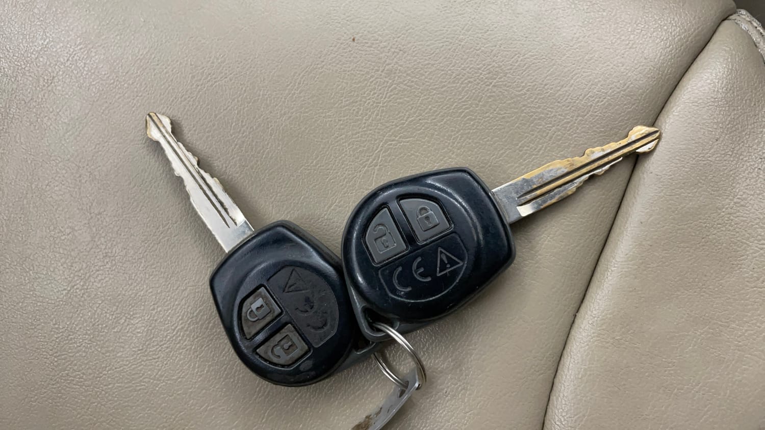 Used 2018 Maruti Suzuki Ciaz Sigma 1.4 MT Petrol Manual extra CAR KEY VIEW