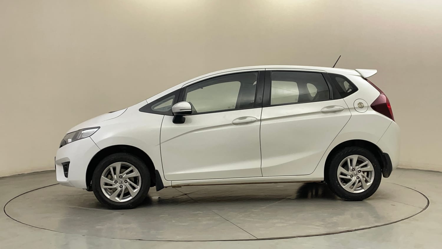 Used 2018 Honda Jazz VX Petrol Petrol Manual exterior LEFT SIDE VIEW