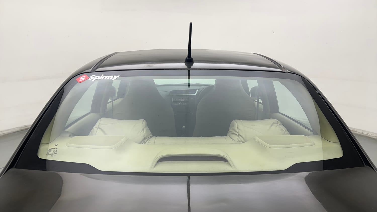 Used 2017 Honda Amaze 1.2 S i-VTEC Opt Petrol Manual exterior BACK WINDSHIELD VIEW