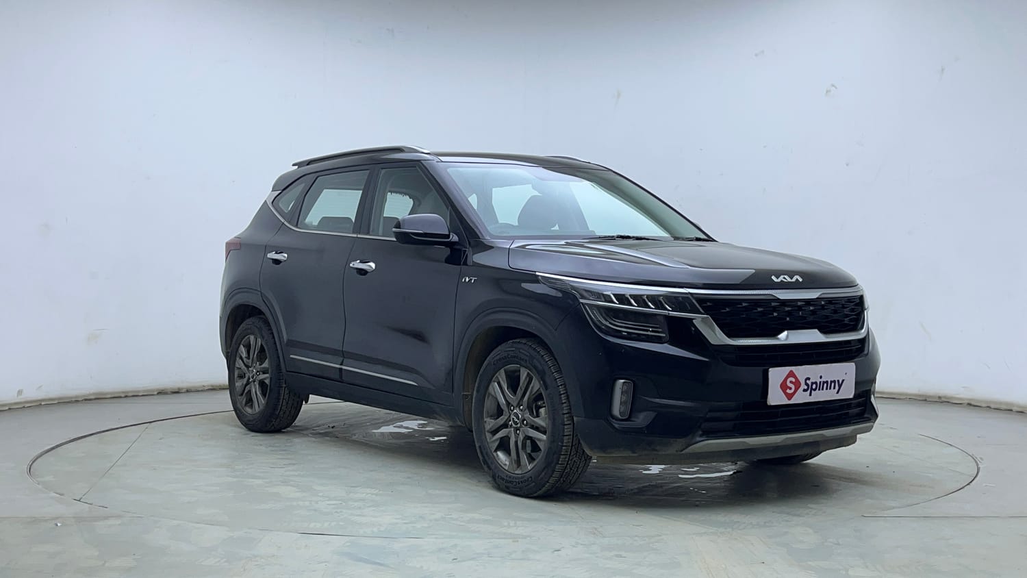 Used 2022 kia Seltos HTX 1.5 IVT Petrol Automatic exterior RIGHT FRONT CORNER VIEW