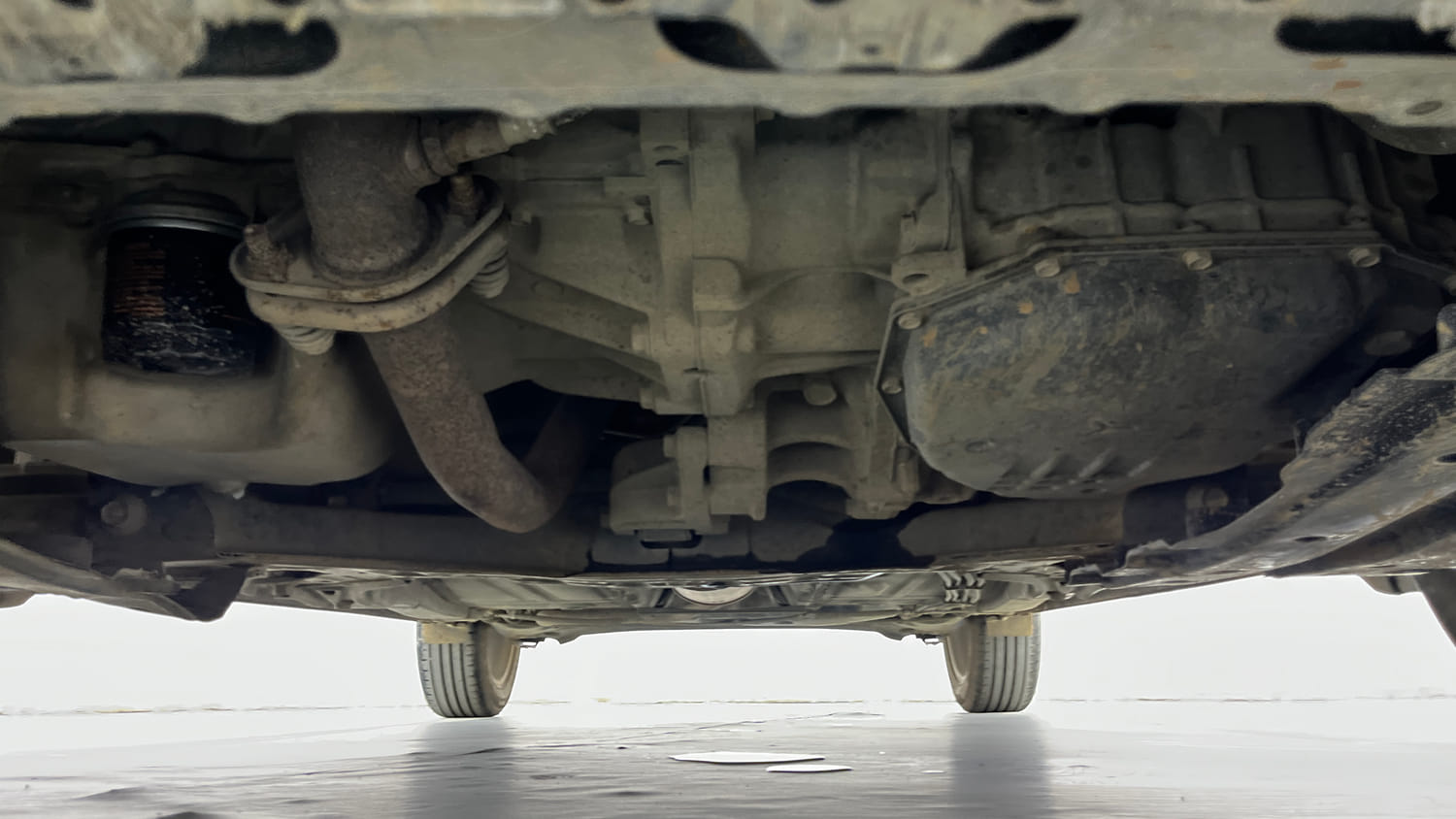 Used 2021 Maruti Suzuki Baleno Alpha Automatic Petrol Automatic extra FRONT LEFT UNDERBODY VIEW