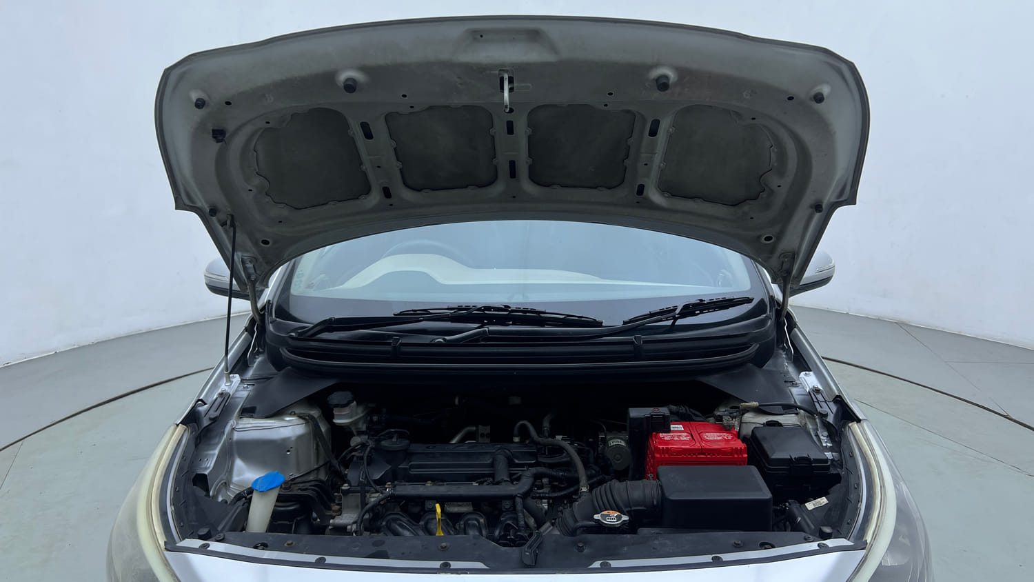 Used 2017 Hyundai Elite i20 Sportz 1.2 Petrol Manual engine ENGINE & BONNET OPEN FRONT VIEW