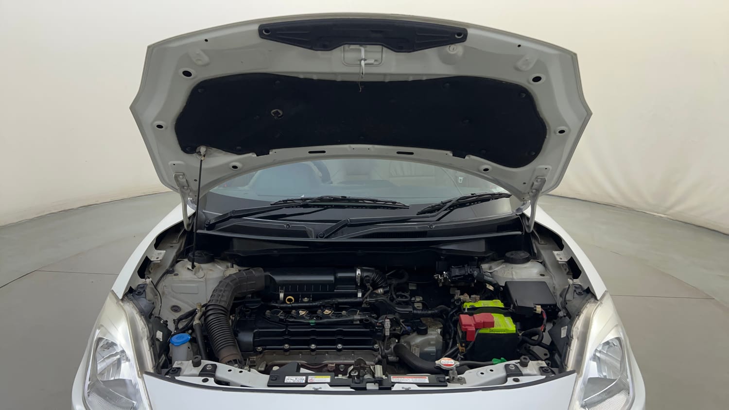Used 2018 Maruti Suzuki Dzire VXi AMT Petrol Automatic engine ENGINE & BONNET OPEN FRONT VIEW