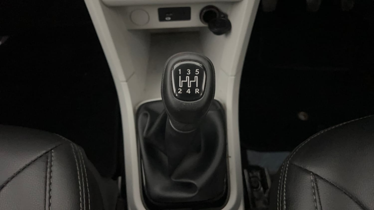 Used 2026 Tata Tiago XT Petrol Manual interior GEAR  KNOB VIEW