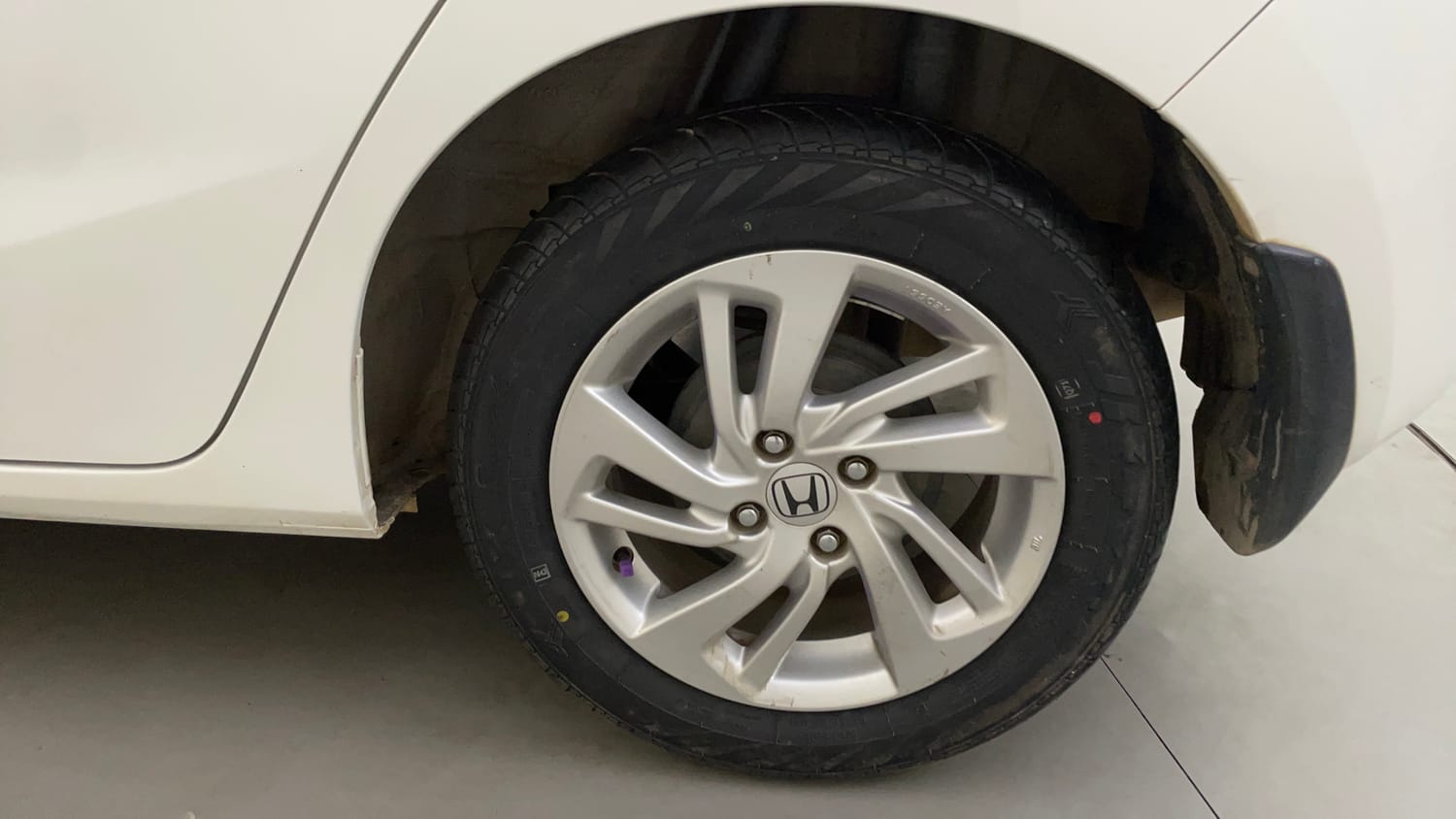 Used 2018 Honda Jazz VX Petrol Petrol Manual tyres LEFT REAR TYRE RIM VIEW