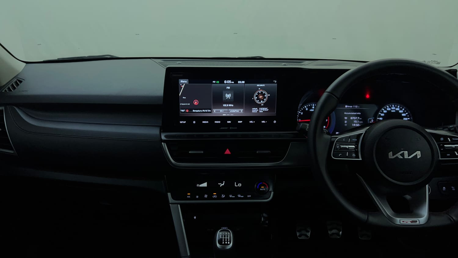Used 2022 Kia Seltos GTX Plus 1.4 Petrol Manual interior MUSIC SYSTEM & AC CONTROL VIEW