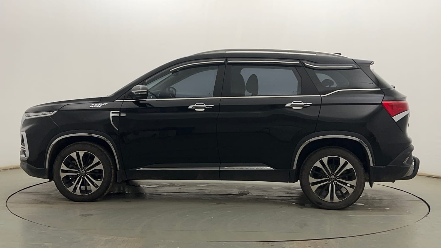 Used 2022 MG Motors Hector Sharp 1.5 Petrol Turbo Hybrid MT Hybrid Manual exterior LEFT SIDE VIEW