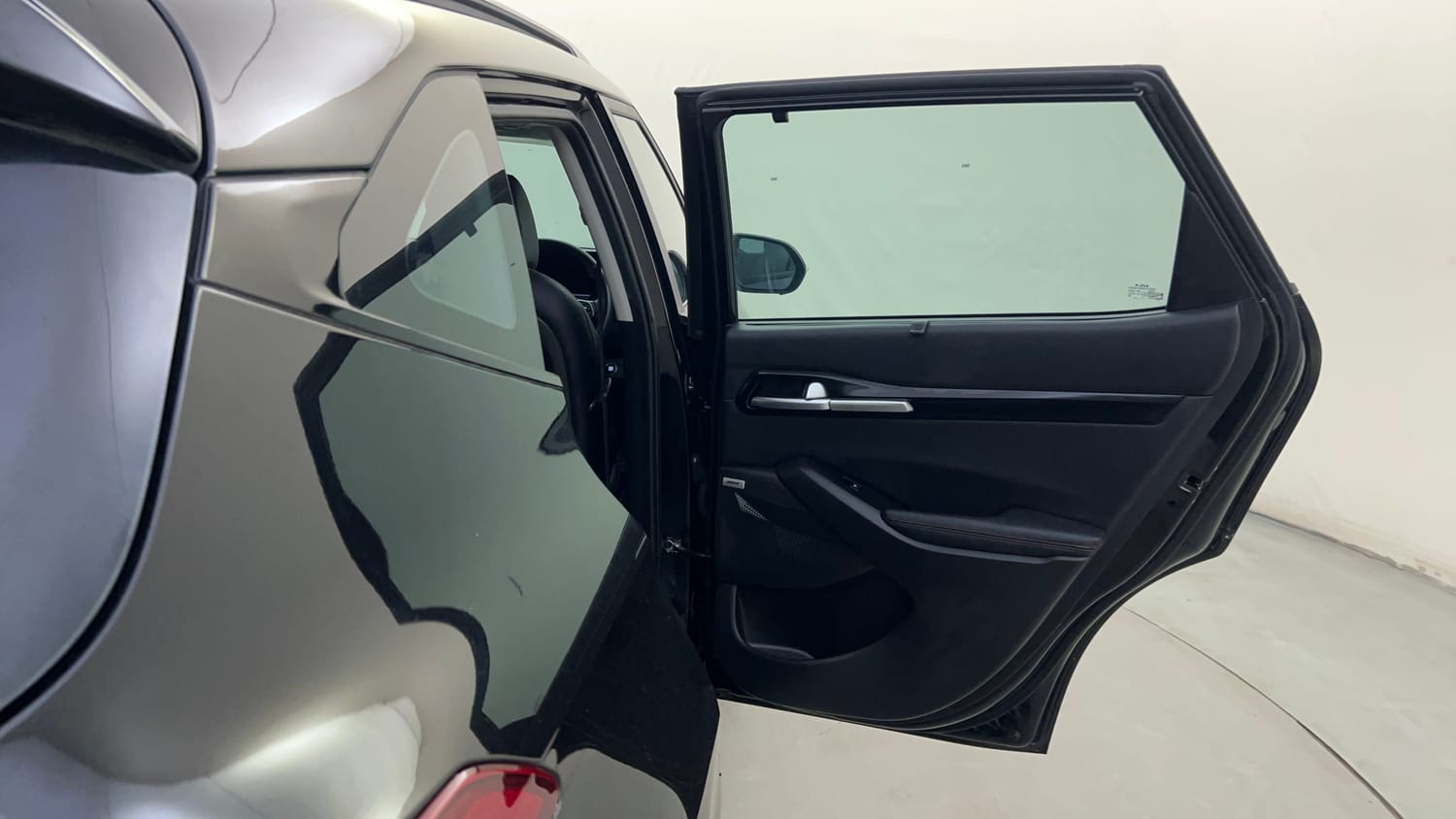 Used 2022 Kia Seltos GTX Plus 1.4 Petrol Manual interior RIGHT REAR DOOR OPEN VIEW