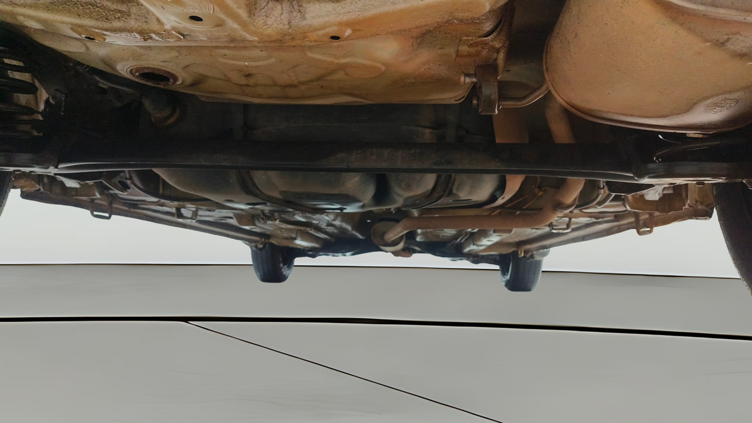Used 2016 Maruti Suzuki Celerio VXi AMT Petrol Automatic extra REAR UNDERBODY VIEW (TAKEN FROM REAR)
