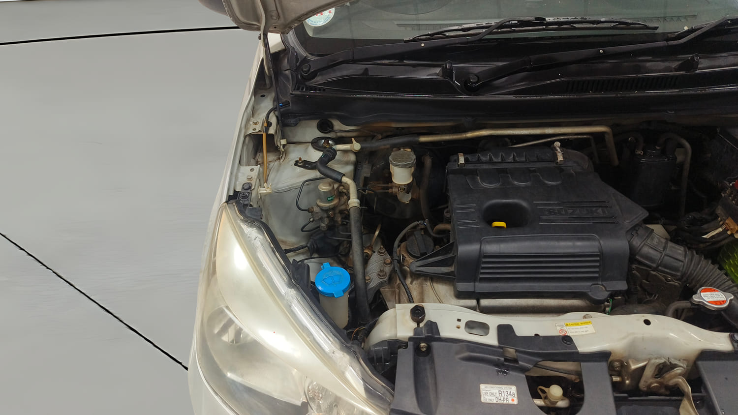 Used 2016 Maruti Suzuki Celerio VXi AMT Petrol Automatic engine ENGINE RIGHT SIDE VIEW