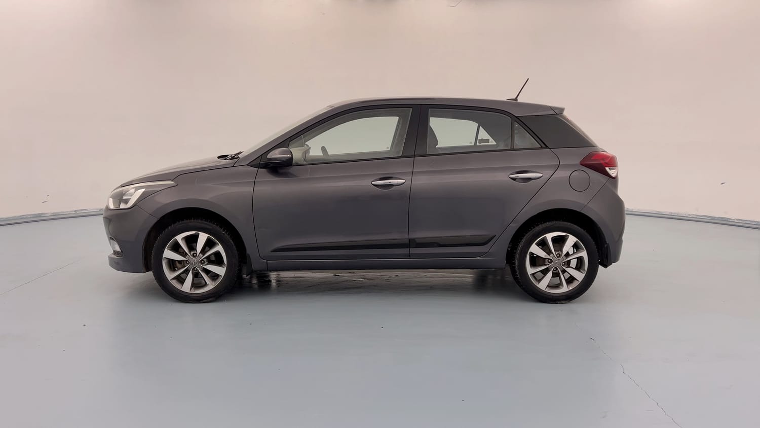Used 2015 Hyundai Elite i20 Asta 1.2 Petrol Manual exterior LEFT SIDE VIEW