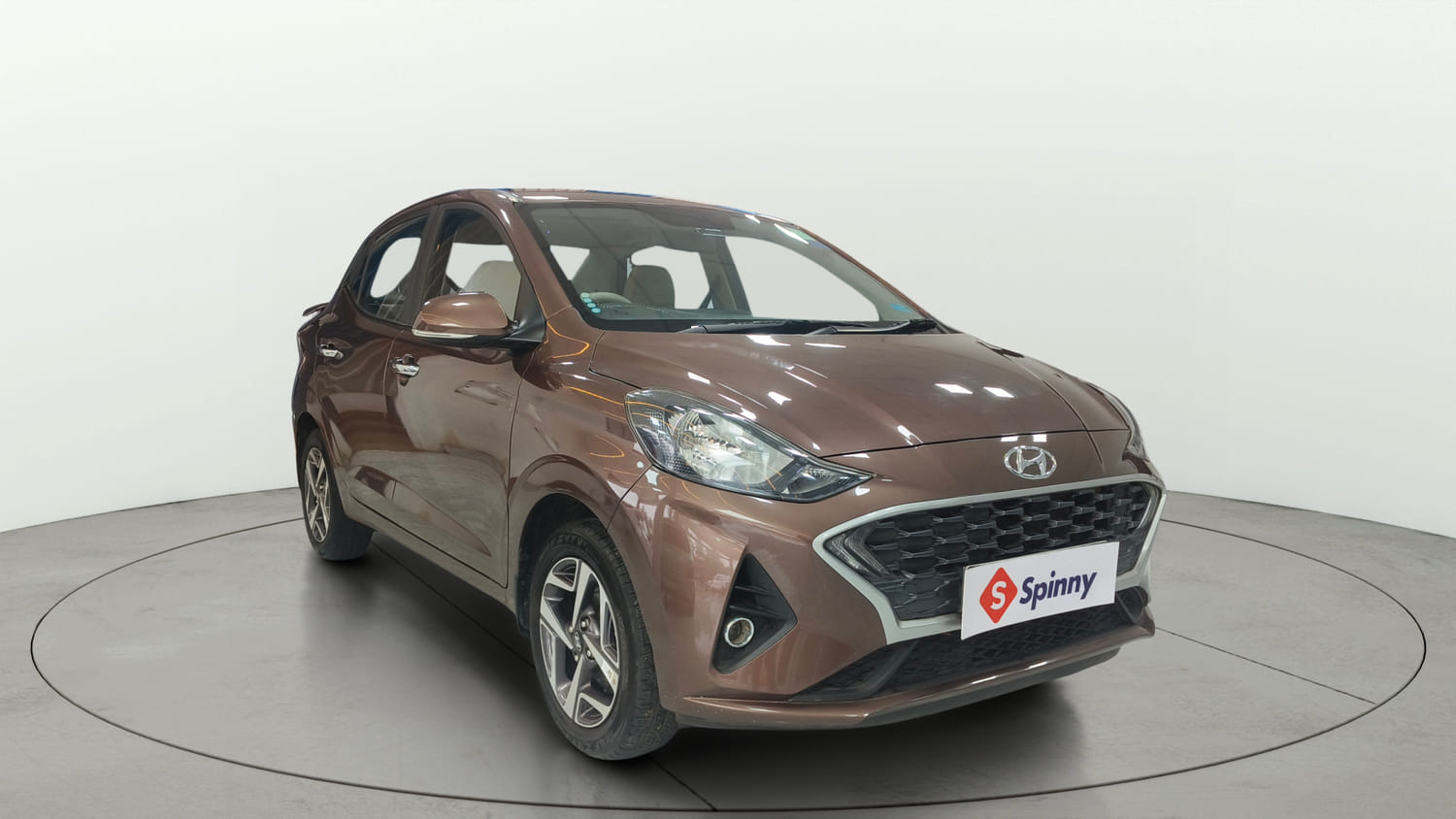 Used 2022 Hyundai Aura SX 1.2 Petrol Petrol Manual exterior RIGHT FRONT CORNER VIEW