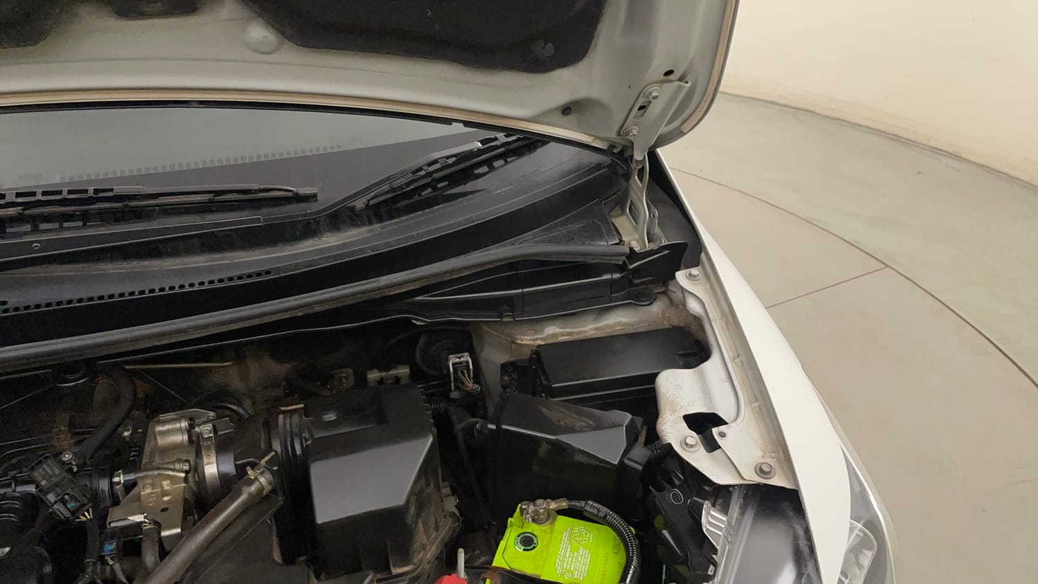 Used 2018 Honda Jazz VX Petrol Petrol Manual engine ENGINE LEFT SIDE HINGE & APRON VIEW