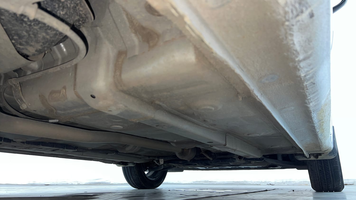 Used 2023 Hyundai Grand i10 Nios Asta 1.2 Kappa VTVT Petrol Manual extra REAR RIGHT UNDERBODY VIEW