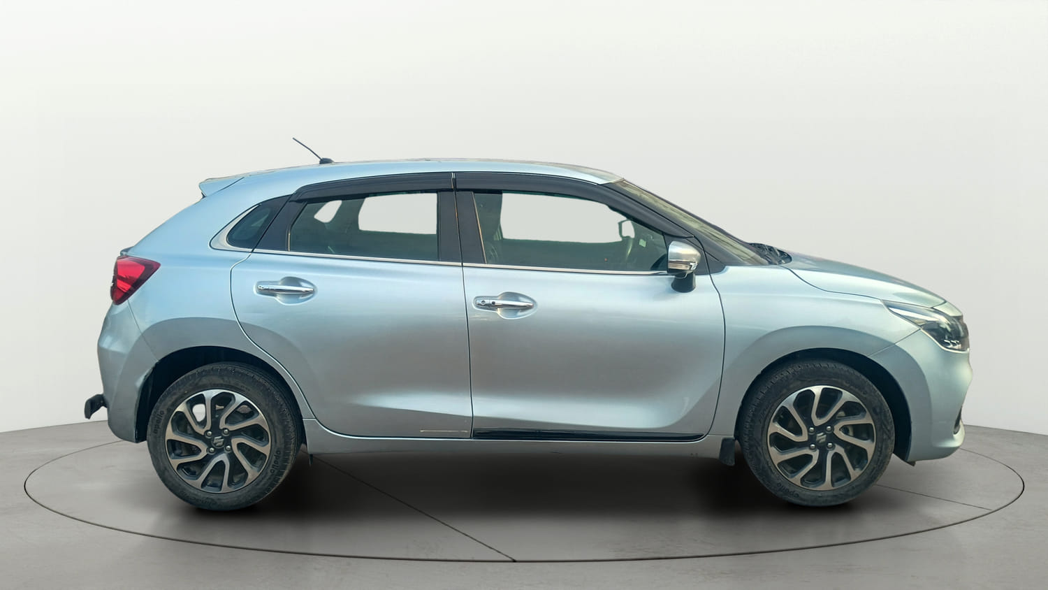 Used 2022 Maruti Suzuki Baleno Alpha MT Petrol Manual exterior RIGHT SIDE VIEW