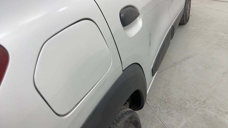 Used 2019 Renault Kwid 1.0 RXT AMT Opt Petrol Automatic dents MINOR DENT