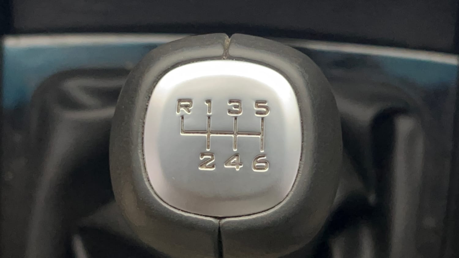 Used 2022 MG Motors Hector Sharp 1.5 Petrol Turbo Hybrid MT Hybrid Manual interior GEAR  KNOB VIEW