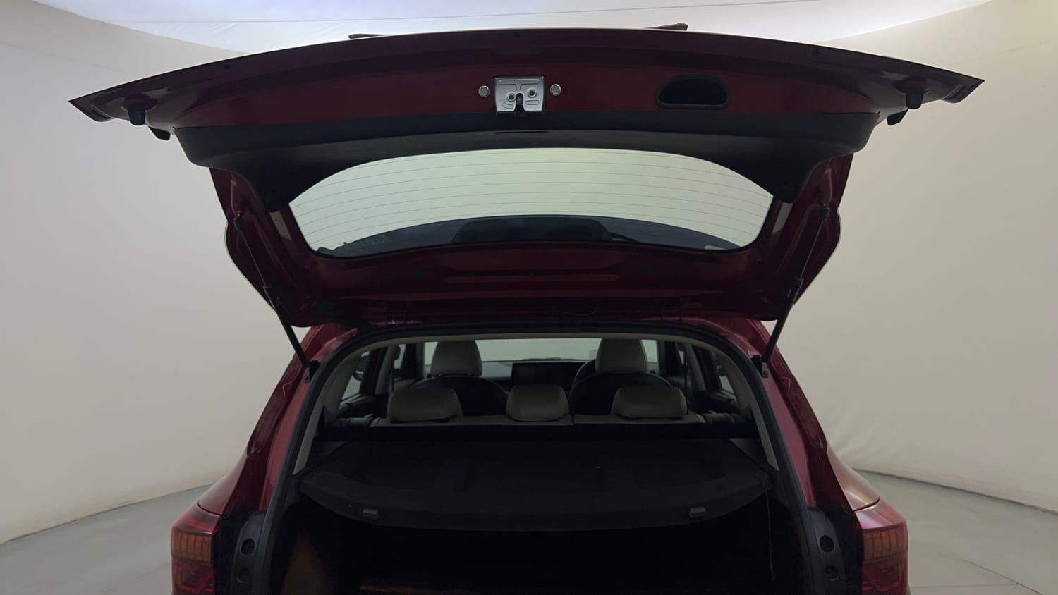 Used 2020 Kia Seltos GTX Plus 1.4 Petrol Manual interior DICKY DOOR OPEN VIEW