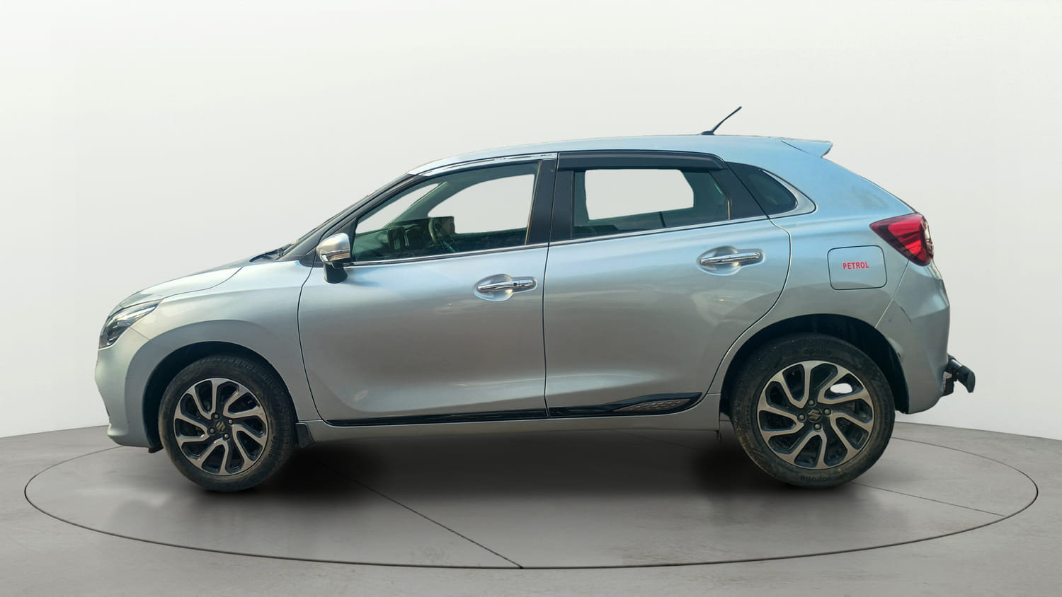 Used 2022 Maruti Suzuki Baleno Alpha MT Petrol Manual exterior LEFT SIDE VIEW