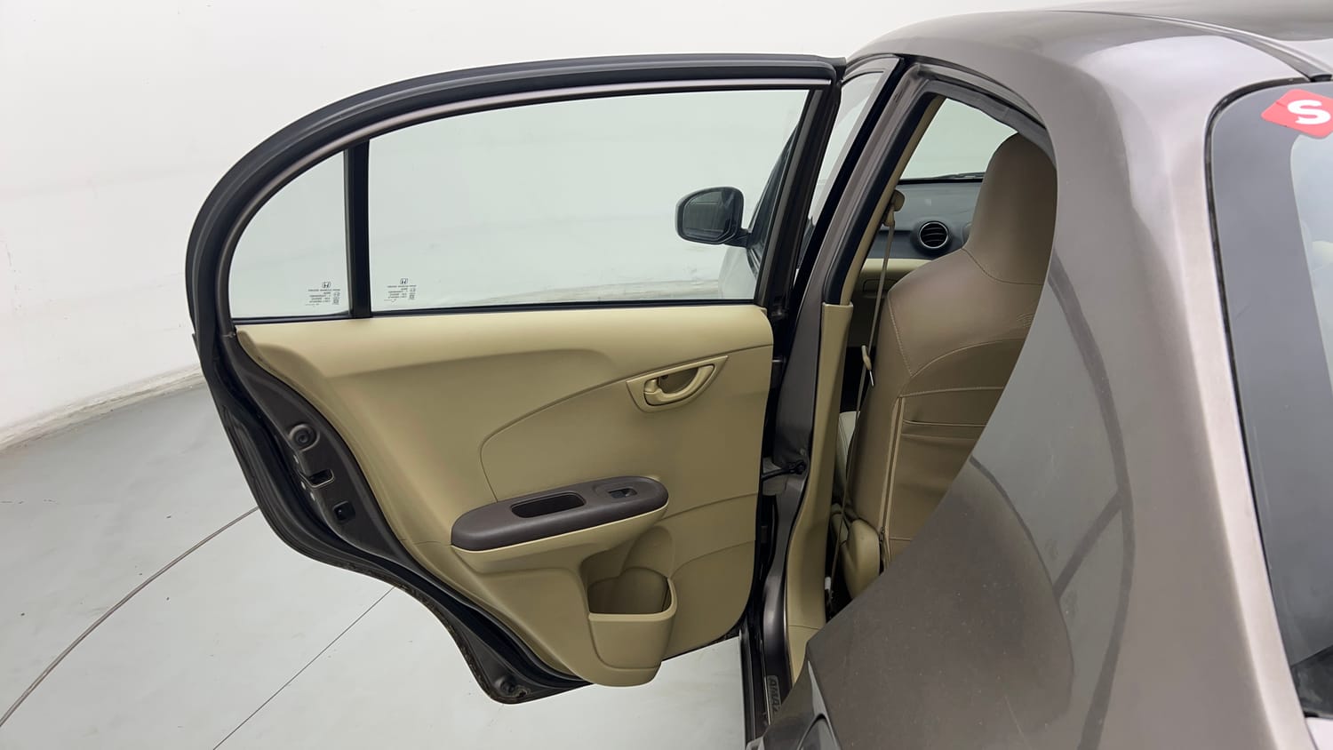 Used 2013 Honda Amaze 1.2 S i-VTEC Petrol Manual interior LEFT REAR DOOR OPEN VIEW