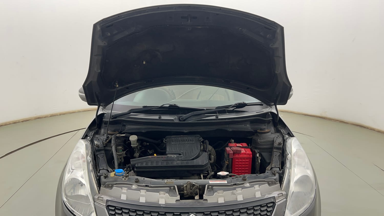 Used 2013 Maruti Suzuki Swift VXi Petrol Manual engine ENGINE & BONNET OPEN FRONT VIEW
